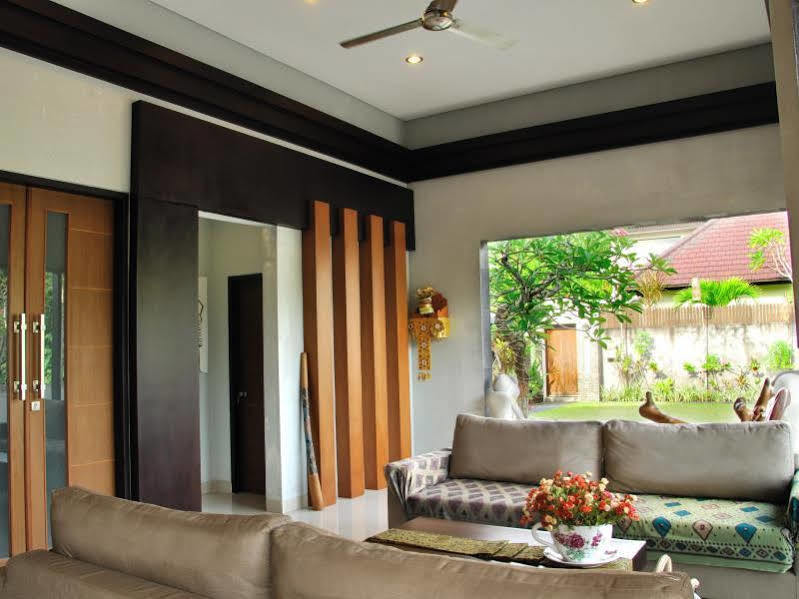 M Two Villas Seminyak ภายนอก รูปภาพ