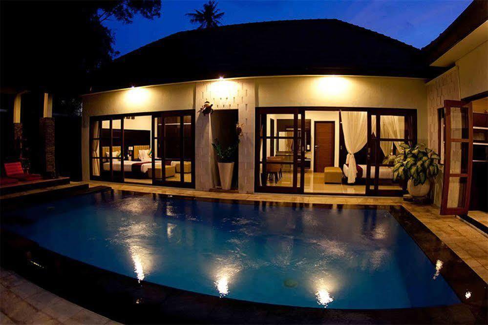 M Two Villas Seminyak ภายนอก รูปภาพ