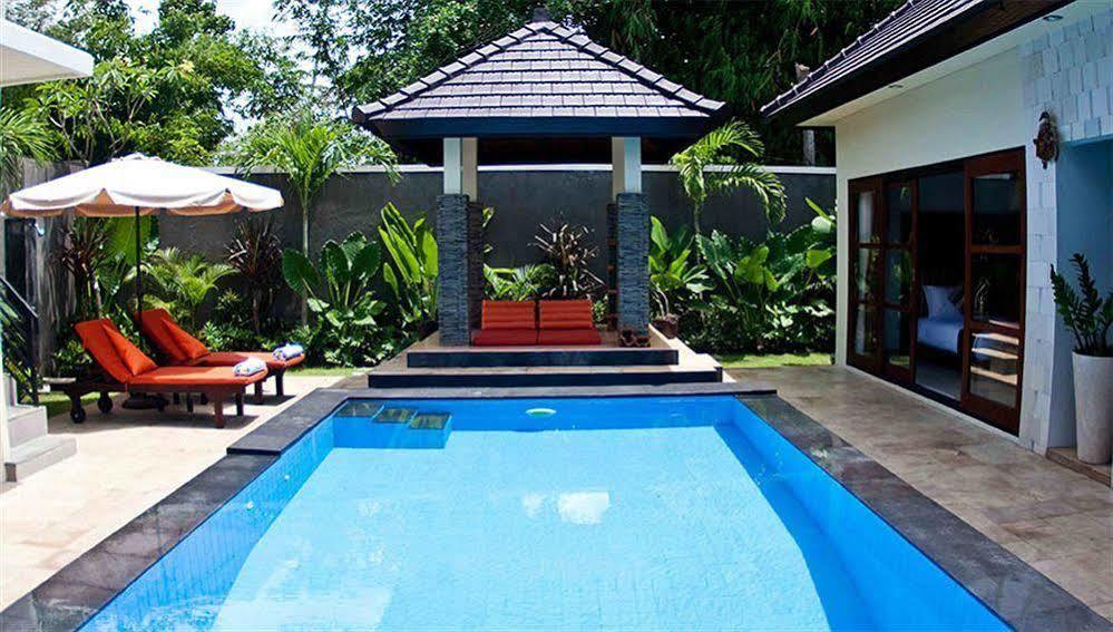 M Two Villas Seminyak ภายนอก รูปภาพ