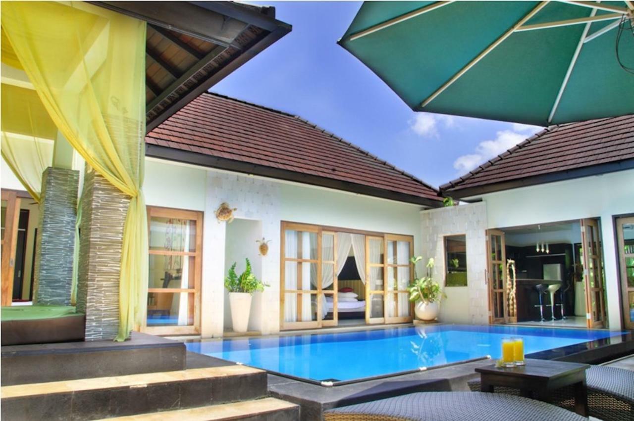 M Two Villas Seminyak ภายนอก รูปภาพ